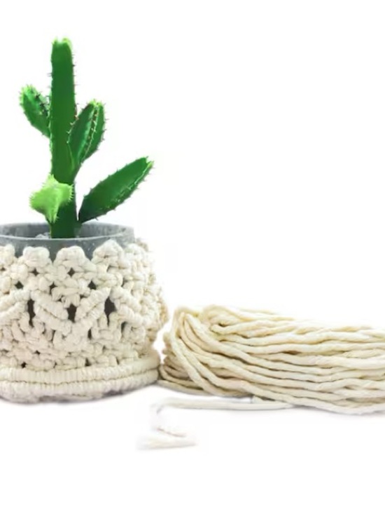 Loops & Threads Macrame Planter Kit - Picture 4 of 6